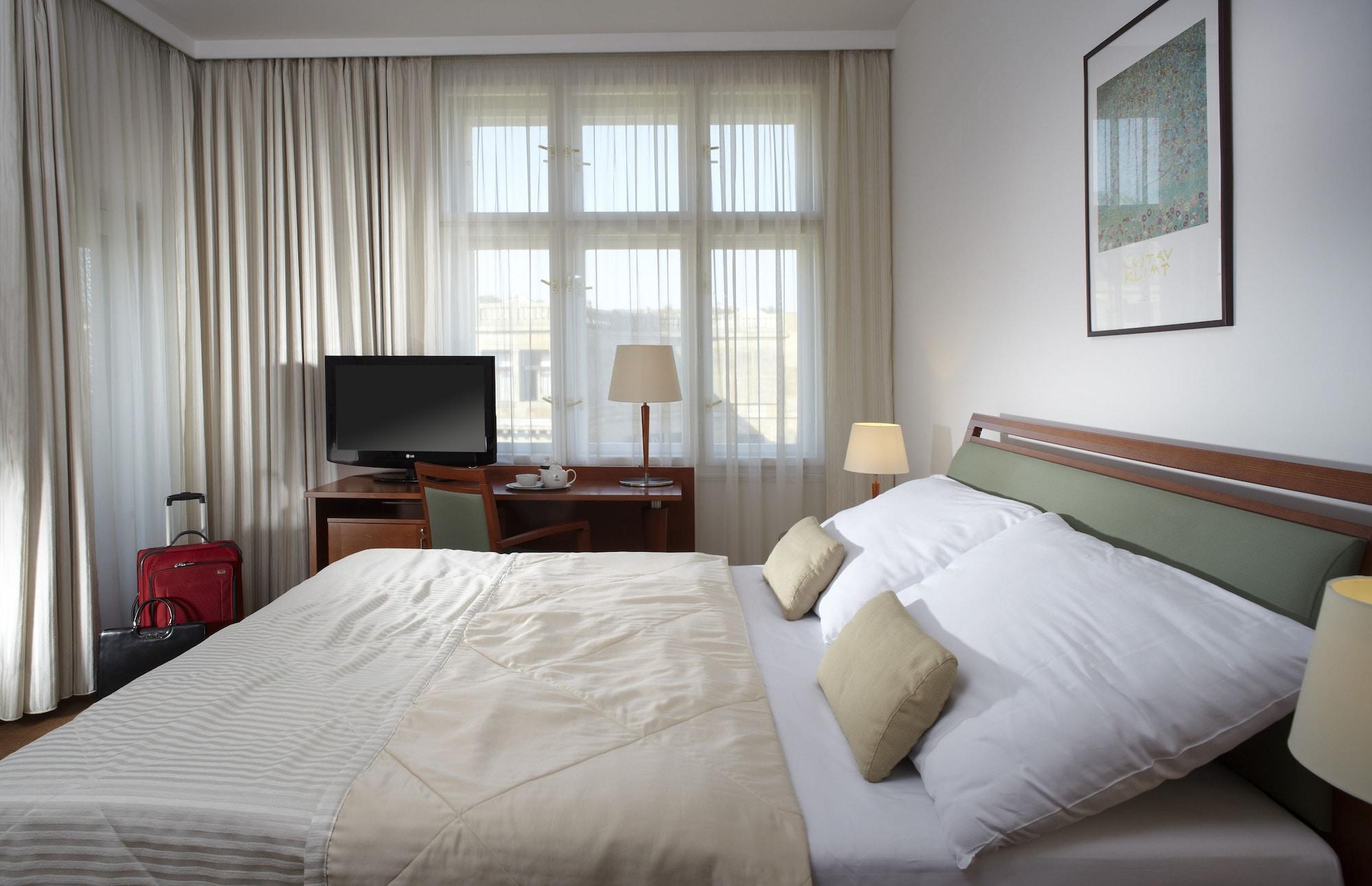 Clarion Hotel Prague Old Town Bagian luar foto