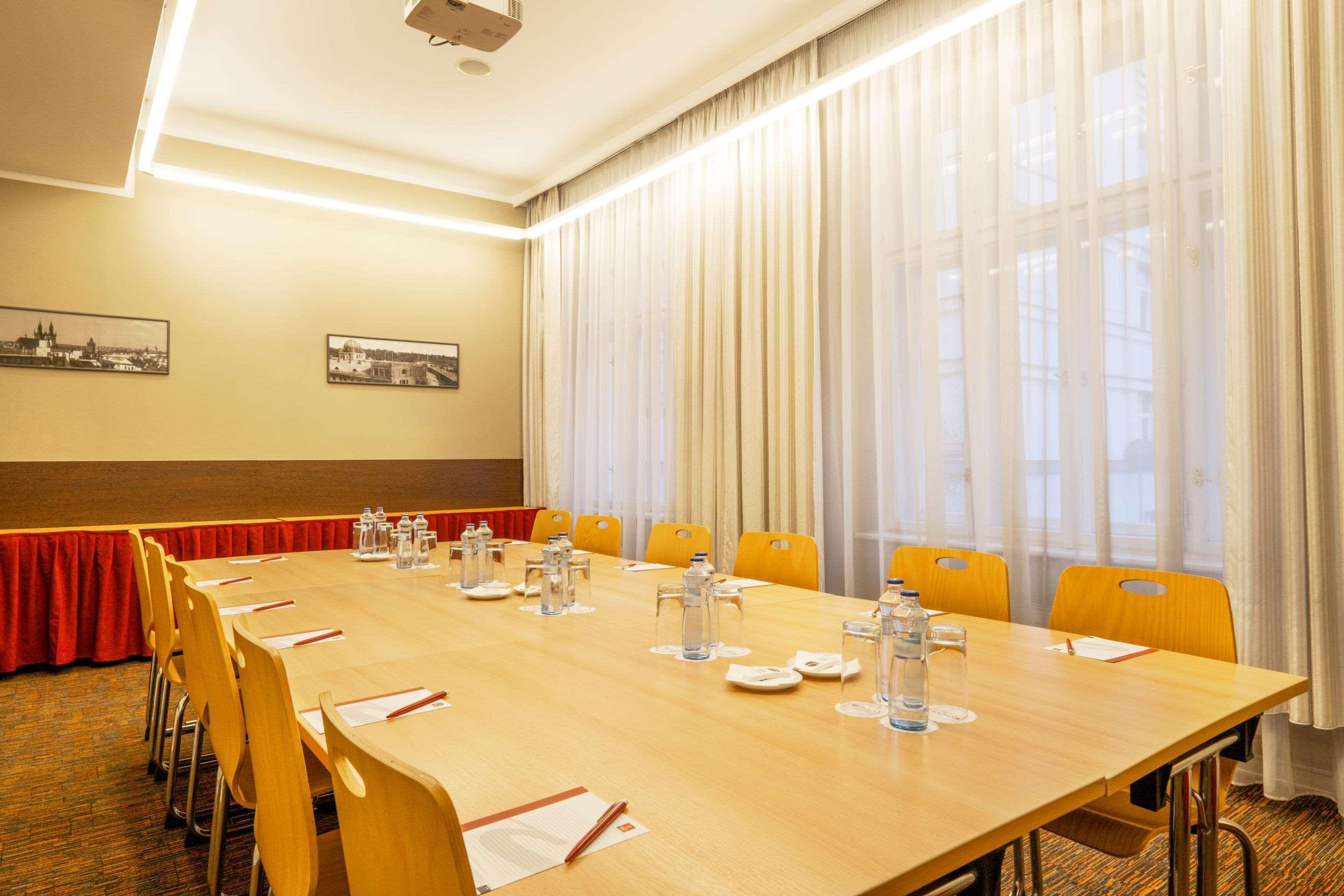 Clarion Hotel Prague Old Town Bagian luar foto