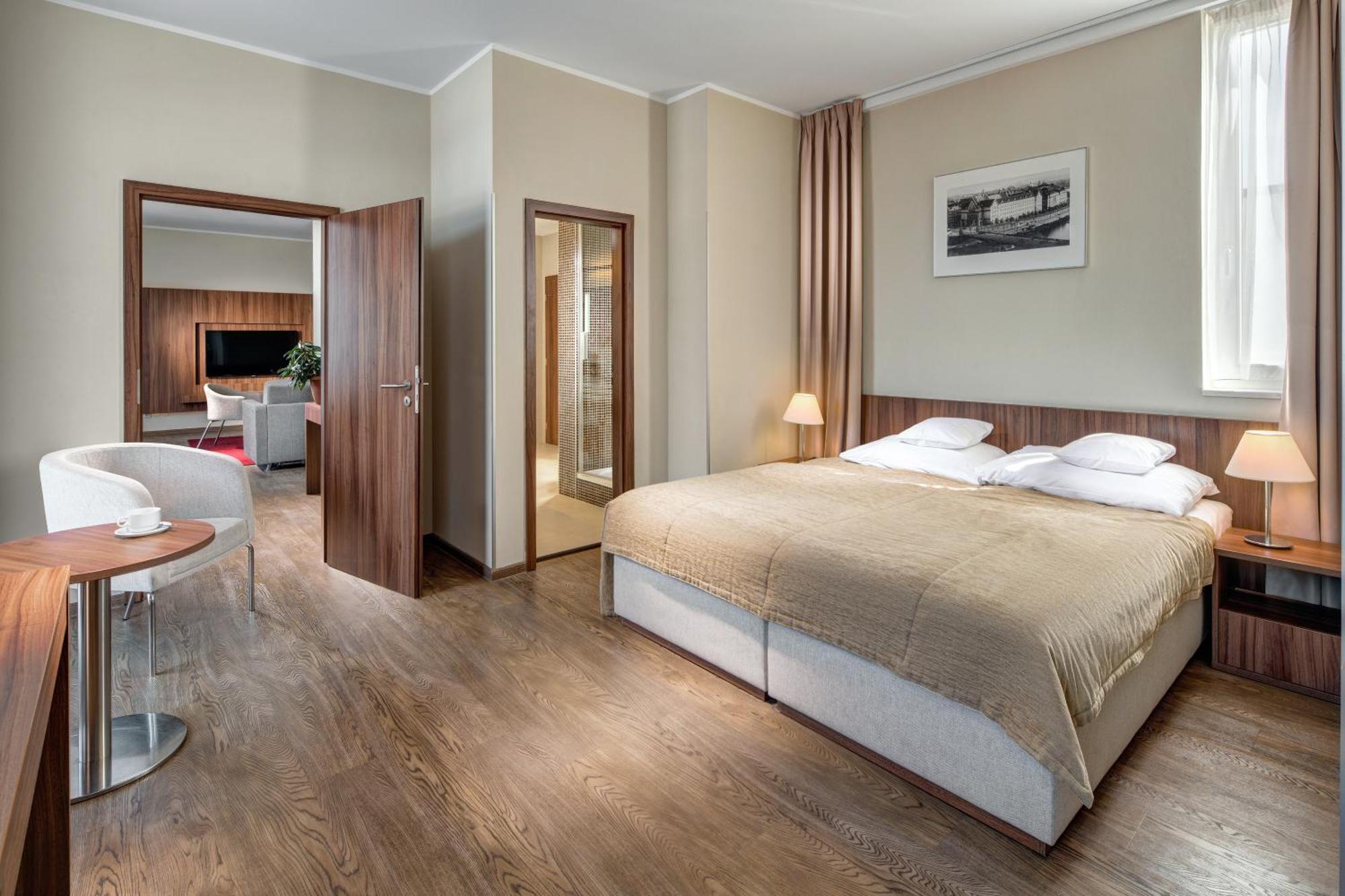 Clarion Hotel Prague Old Town Bagian luar foto